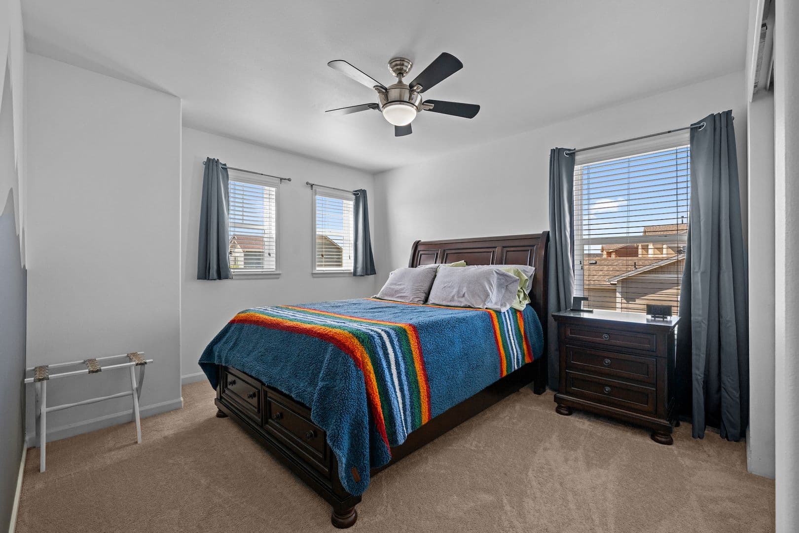 Commerce City House: 15411 Village Cir