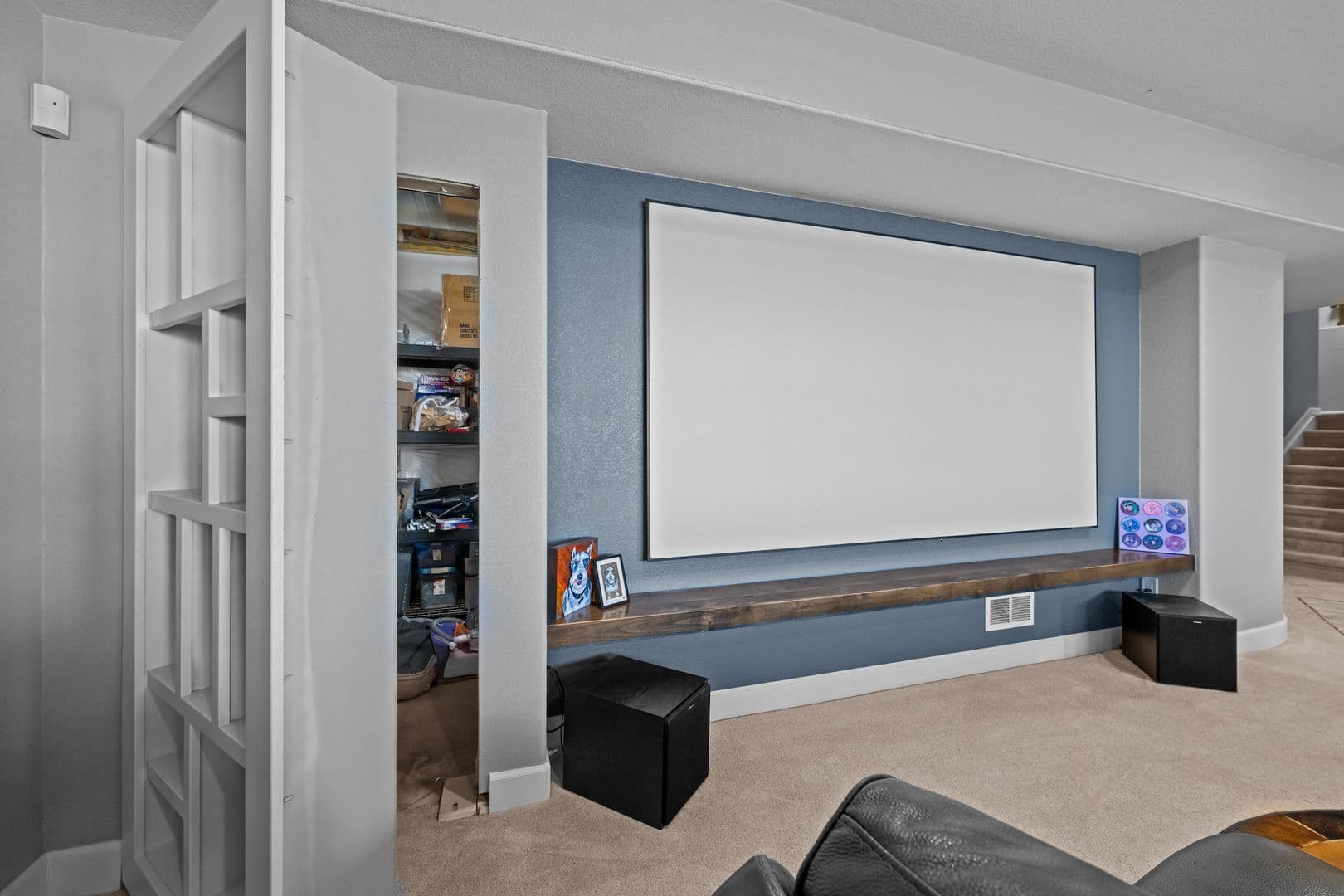 Commerce City House: 15411 Village Cir