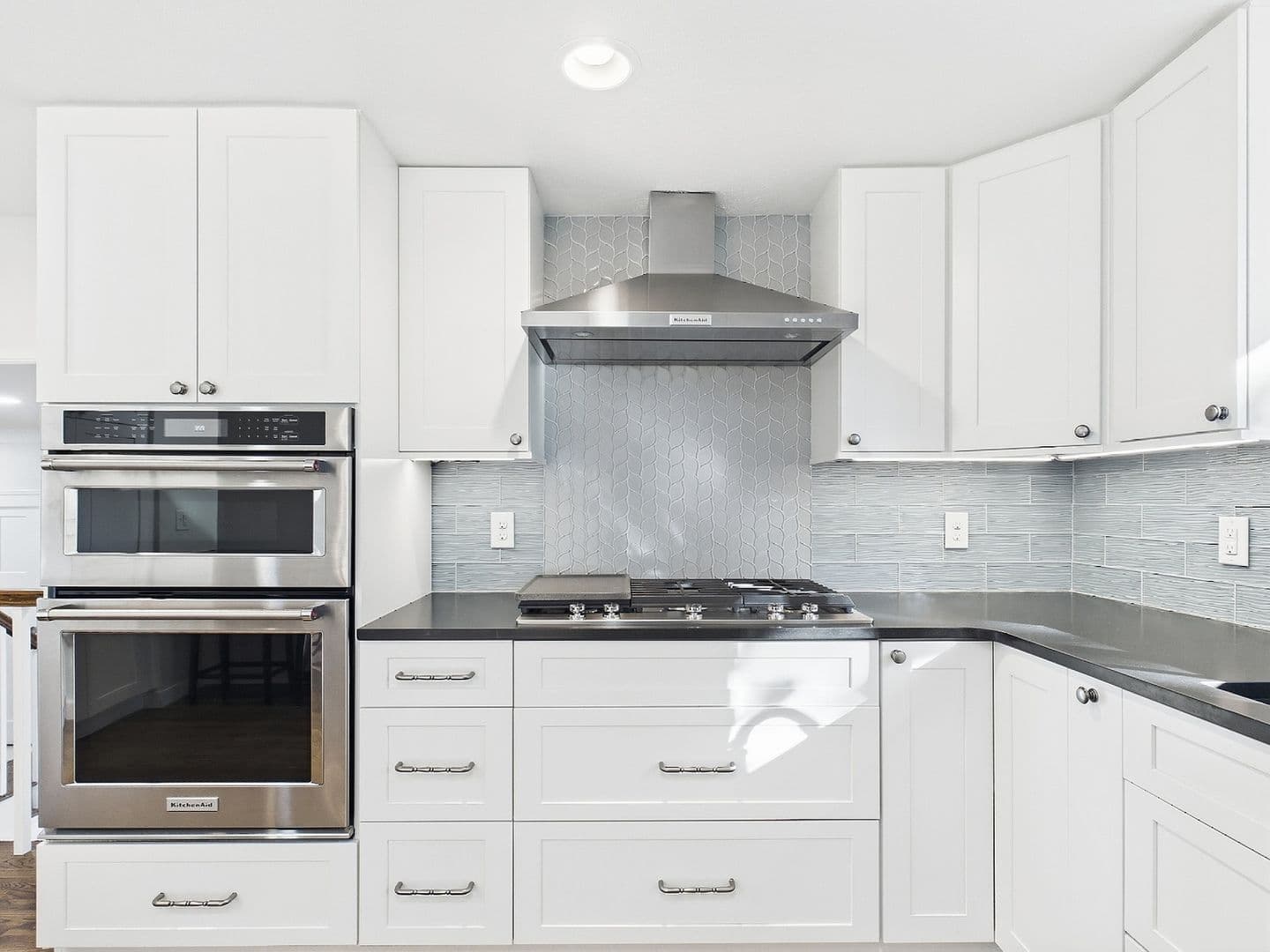 Englewood House: 6213 S Galena Way