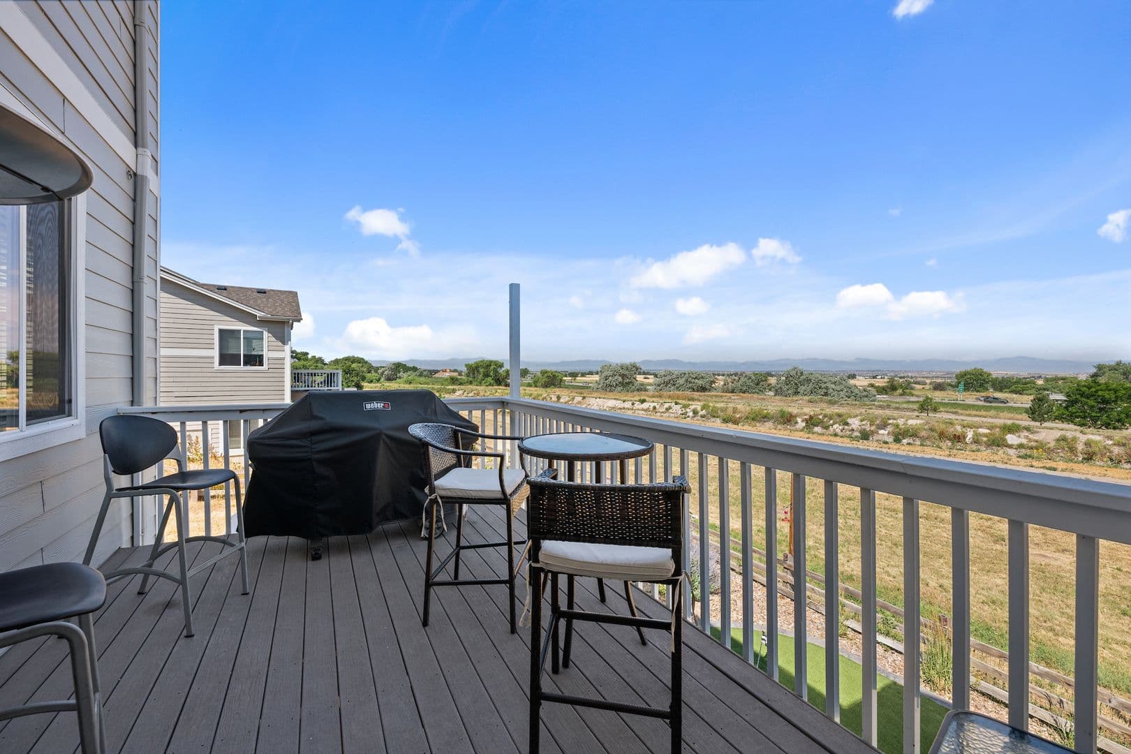 Commerce City House: 15411 Village Cir