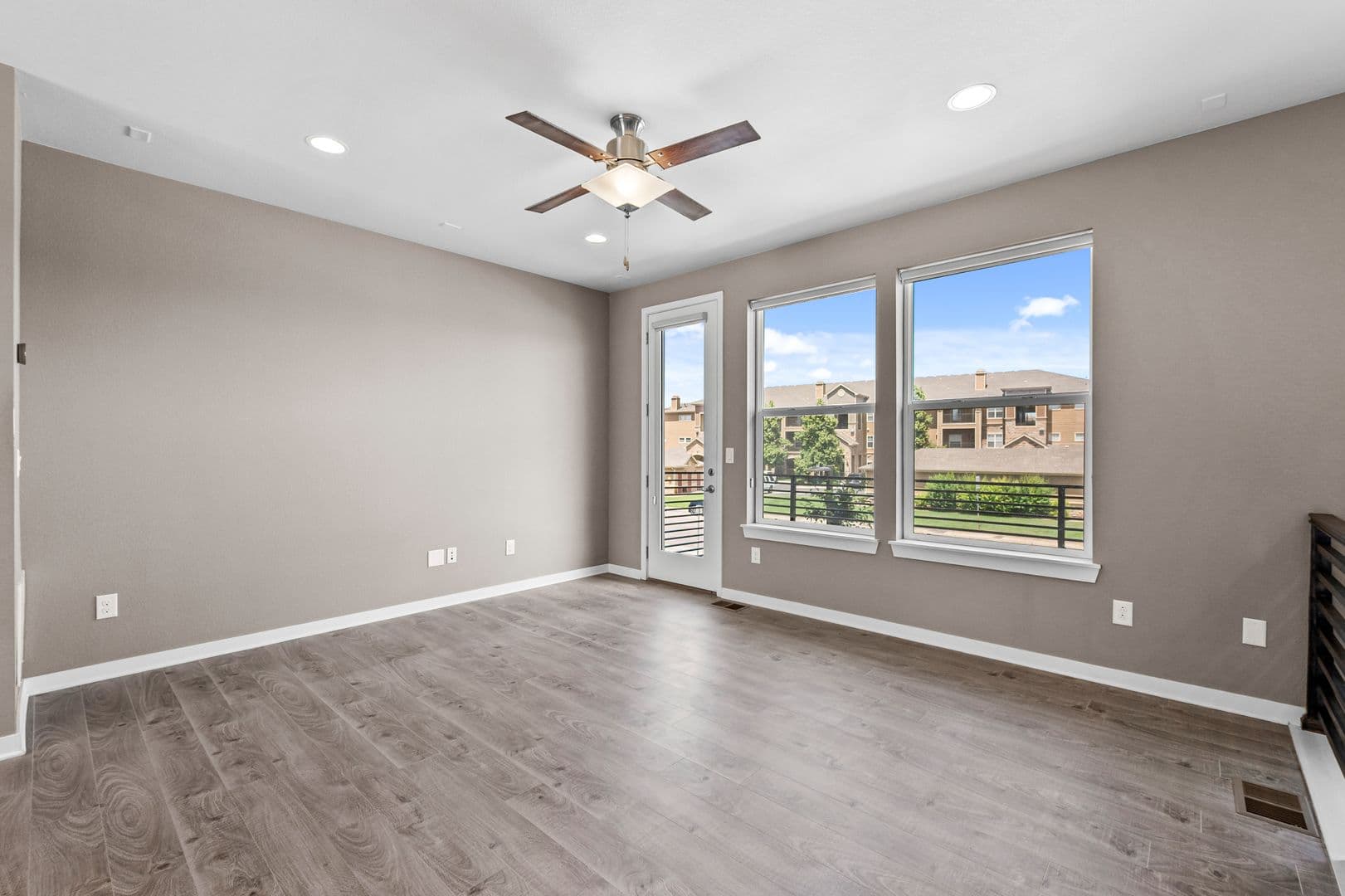 Centennial House: 15888 E Broncos Pl