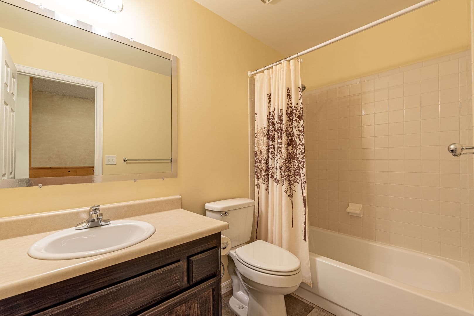 Thornton House: 10216 Quivas St