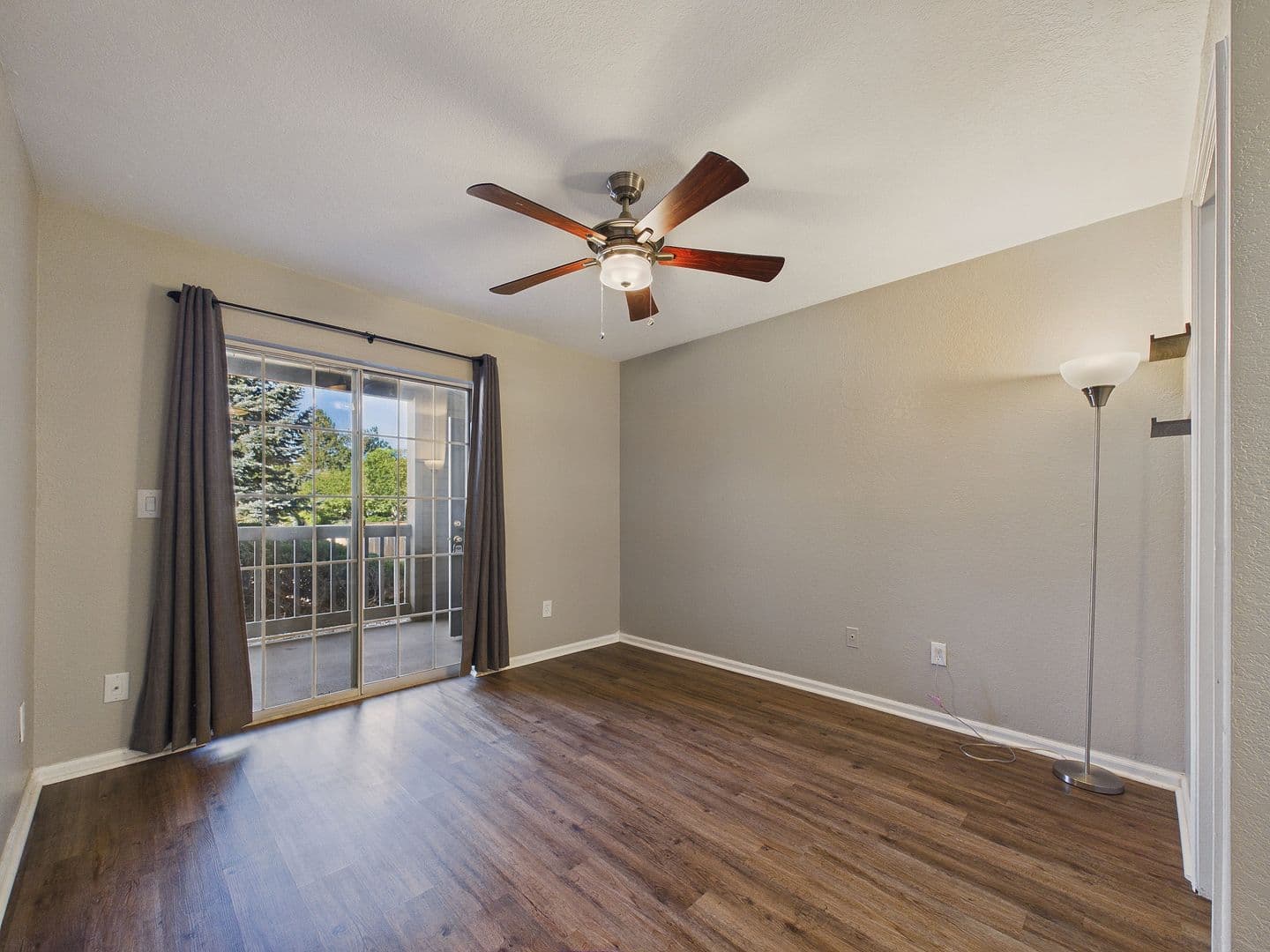Englewood House: 9293 E Arbor Cir #C