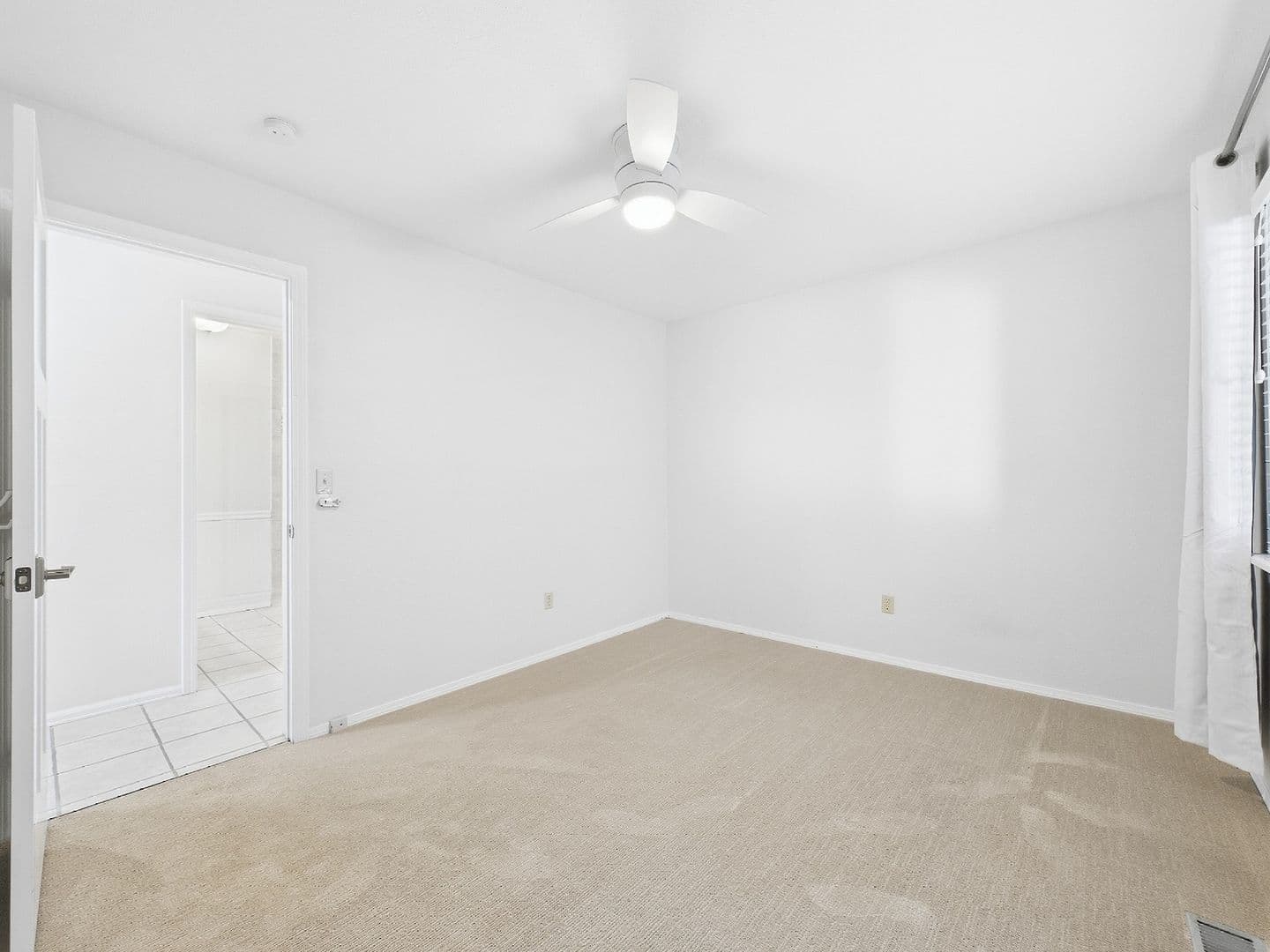 Englewood House: 6213 S Galena Way