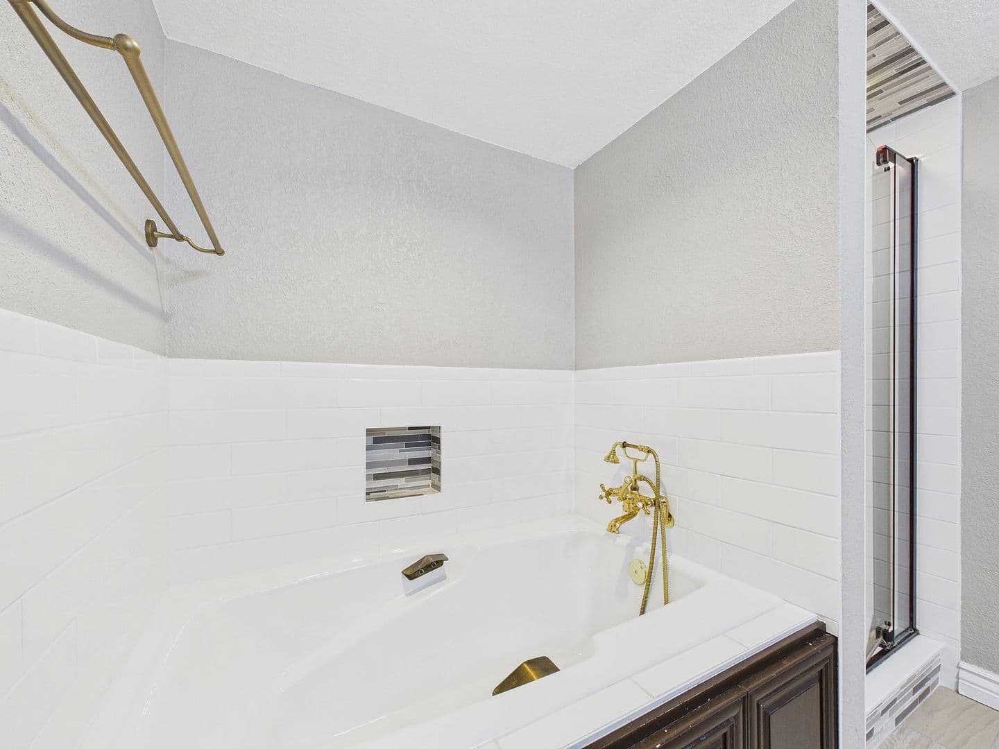 Denver House: 2284 S Yosemite Cir
