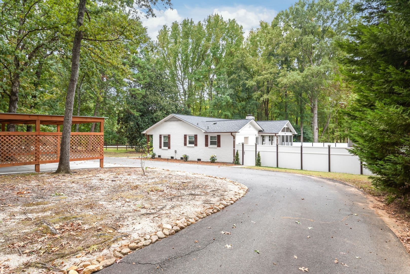 Charlotte House: 2600 E Providence Drive