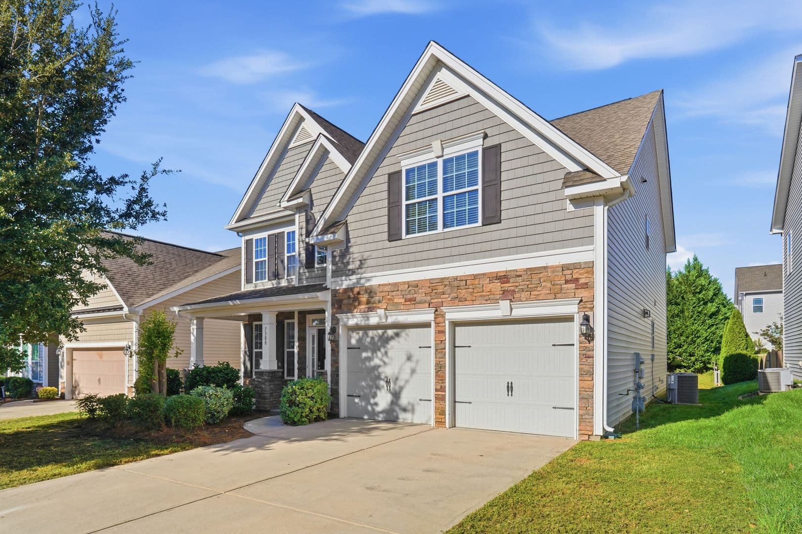 Charlotte House: 7308 Hamilton Bridge Road
