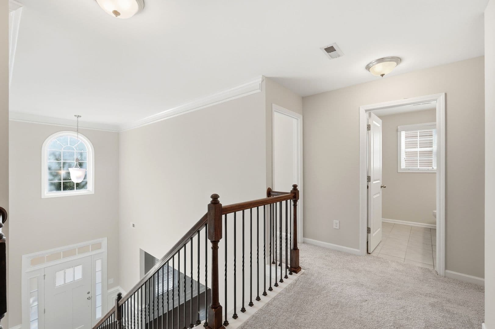 Charlotte House: 7308 Hamilton Bridge Road
