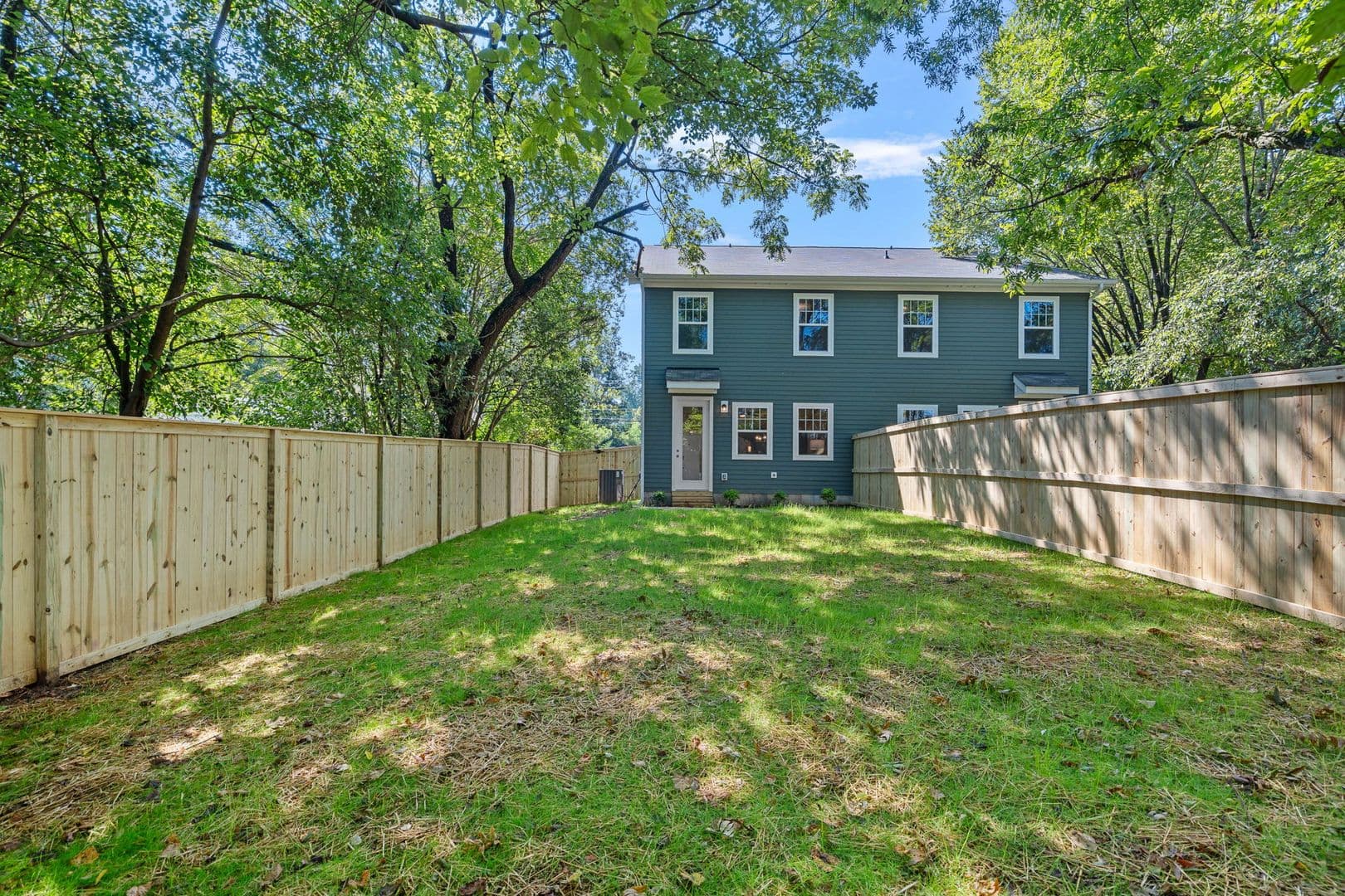 Charlotte Townhome: 1306 Moretz Avenue