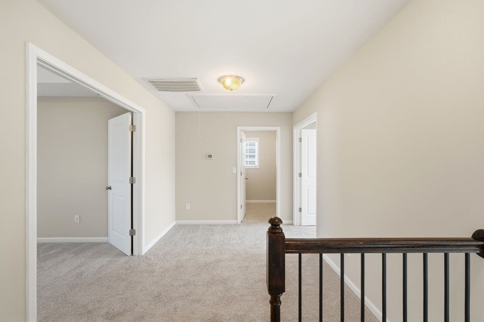 Charlotte House: 7308 Hamilton Bridge Road