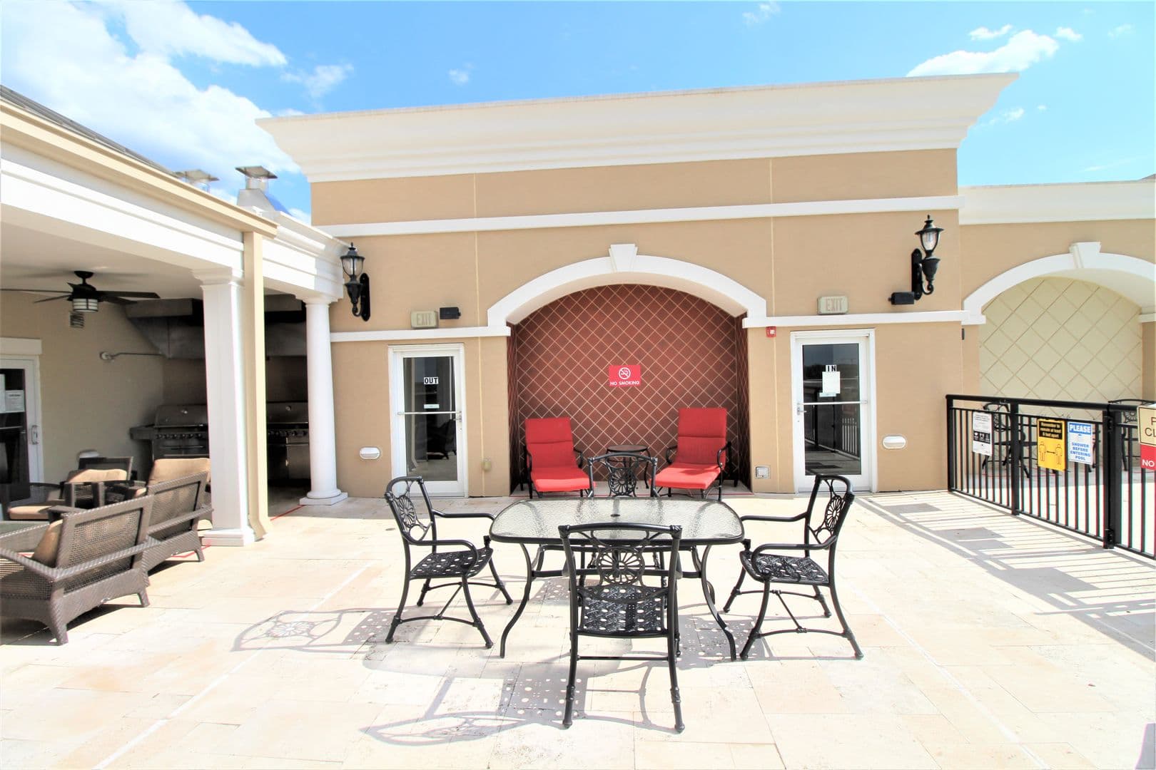 Charlotte Condo: 4625 Piedmont Row #402