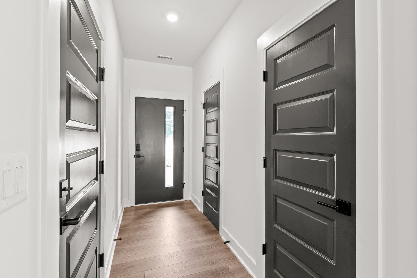 Charlotte Townhome: 2023 Wilson Ave
