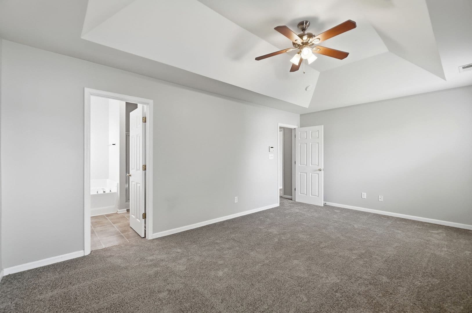 Charlotte House: 14801 Asheton Creek Drive