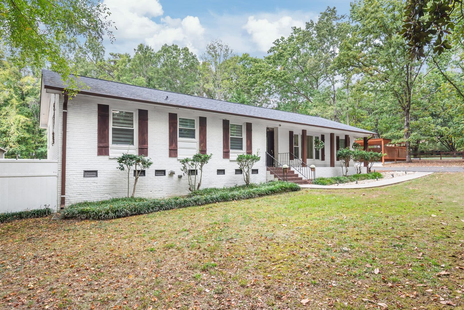 Charlotte House: 2600 E Providence Drive