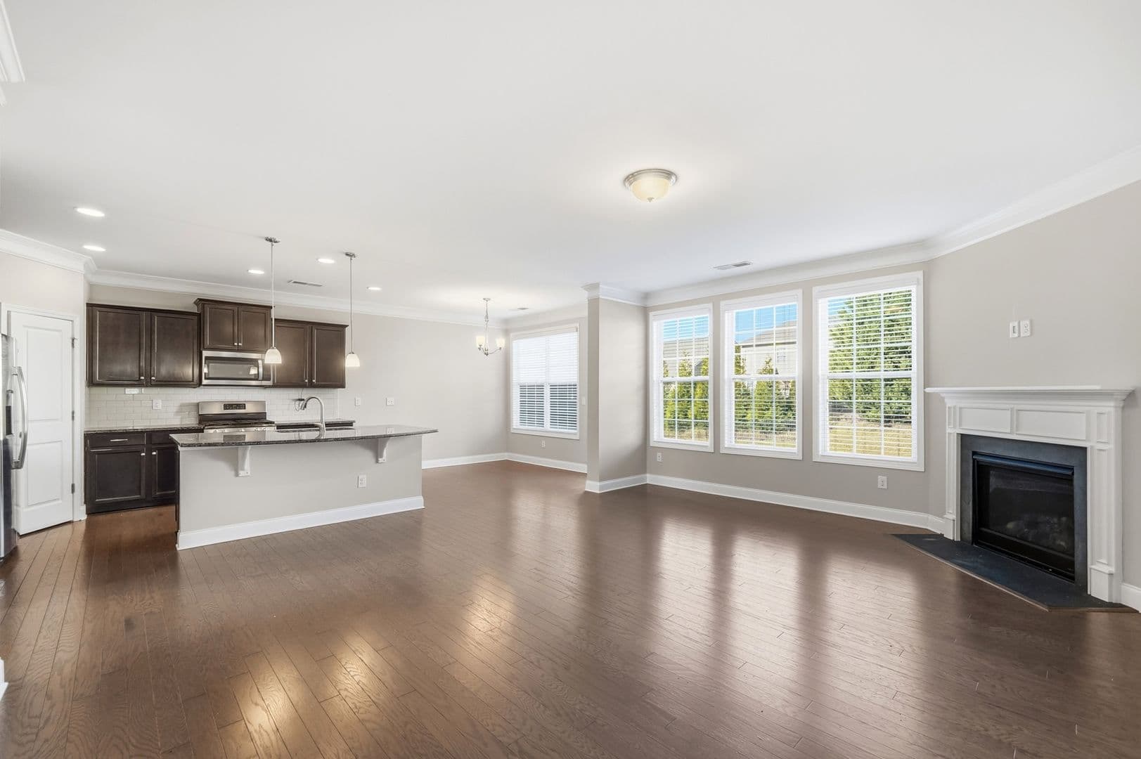 Charlotte House: 7308 Hamilton Bridge Road