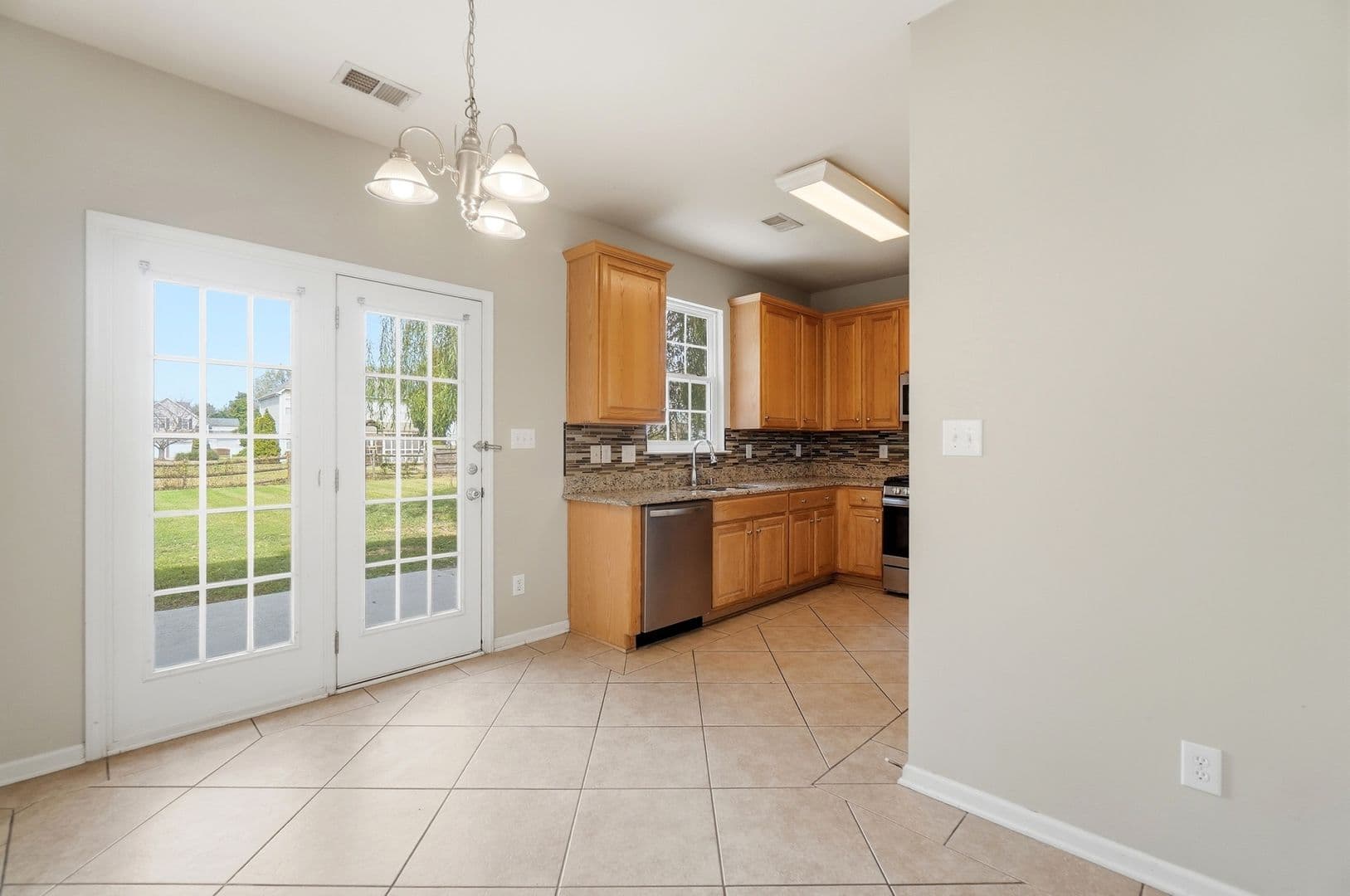 Charlotte House: 14801 Asheton Creek Drive