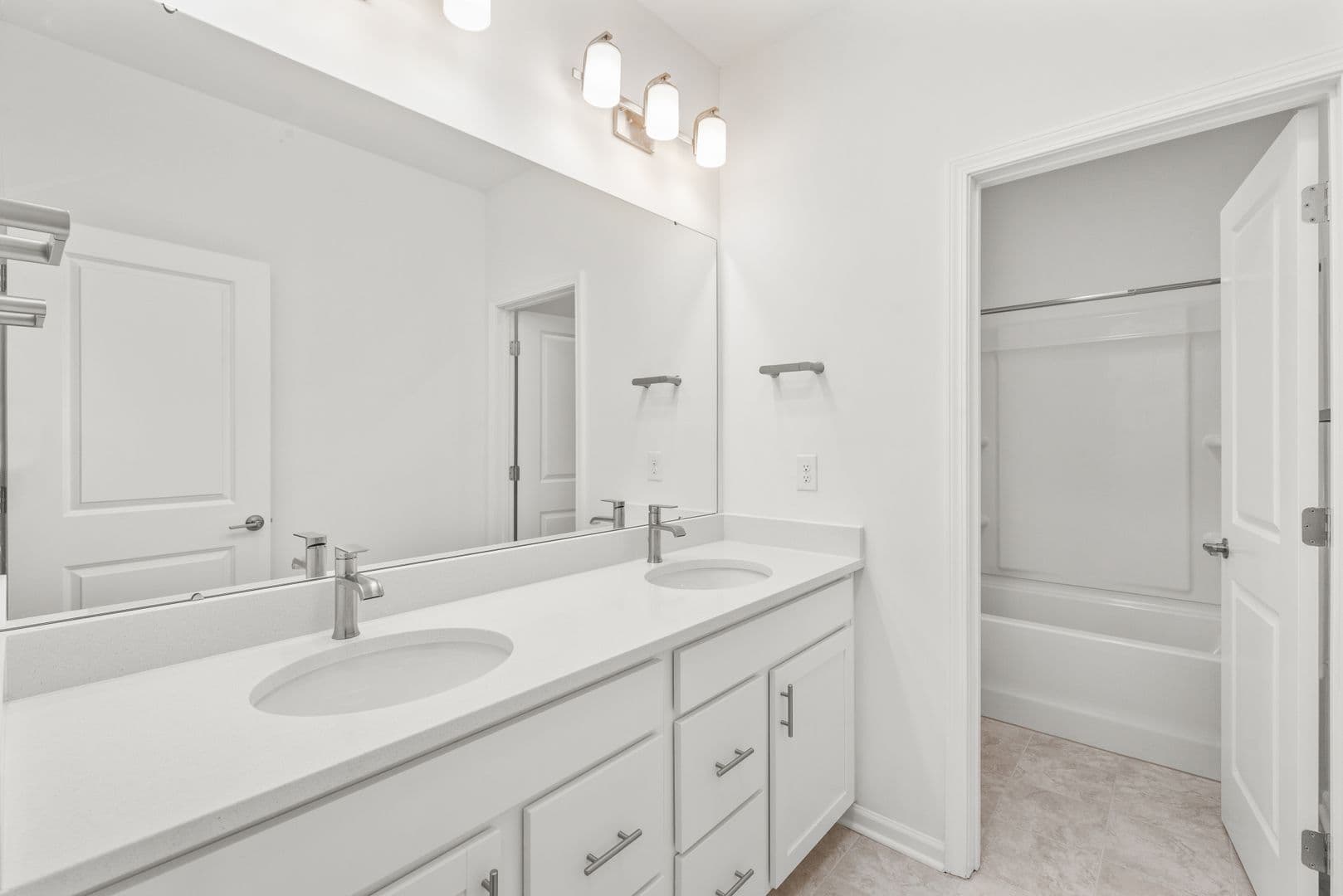 Harrisburg Townhome: 5807 Clear Creek Lane