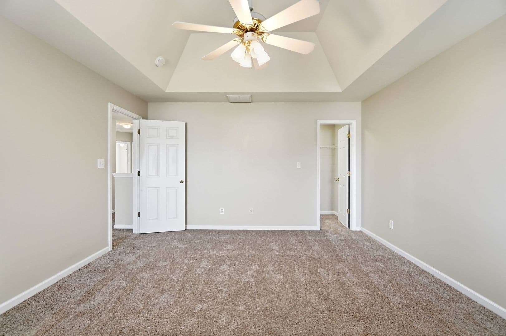 Charlotte House: 14801 Asheton Creek Drive