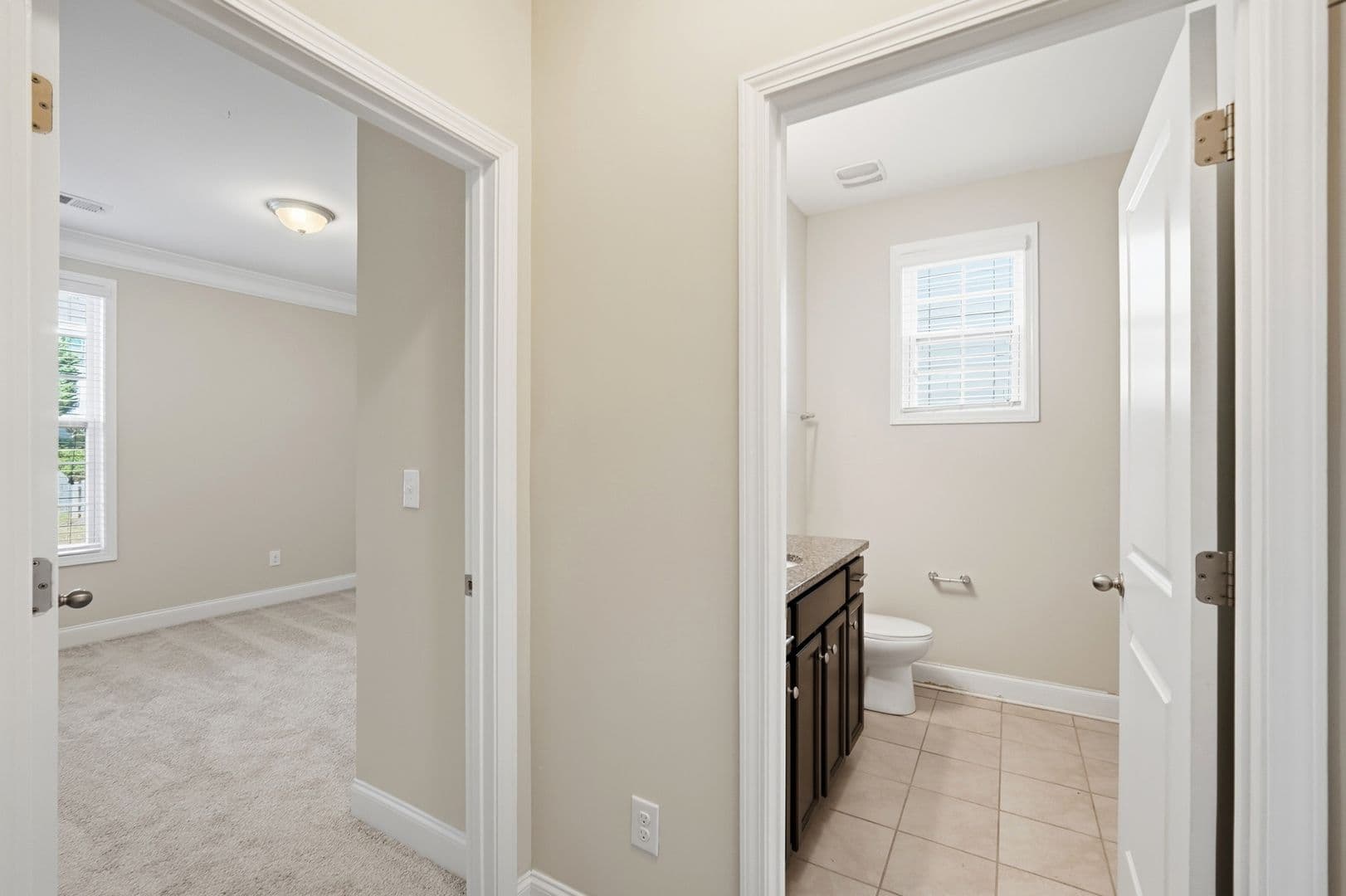 Charlotte House: 7308 Hamilton Bridge Road