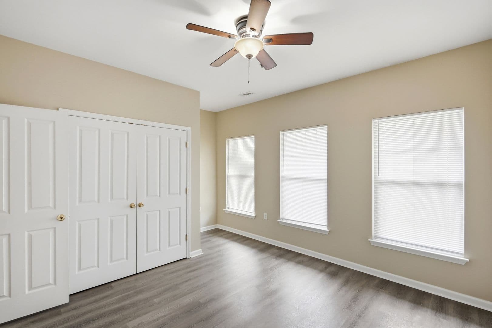 Charlotte Townhome: 614 E 9th Street