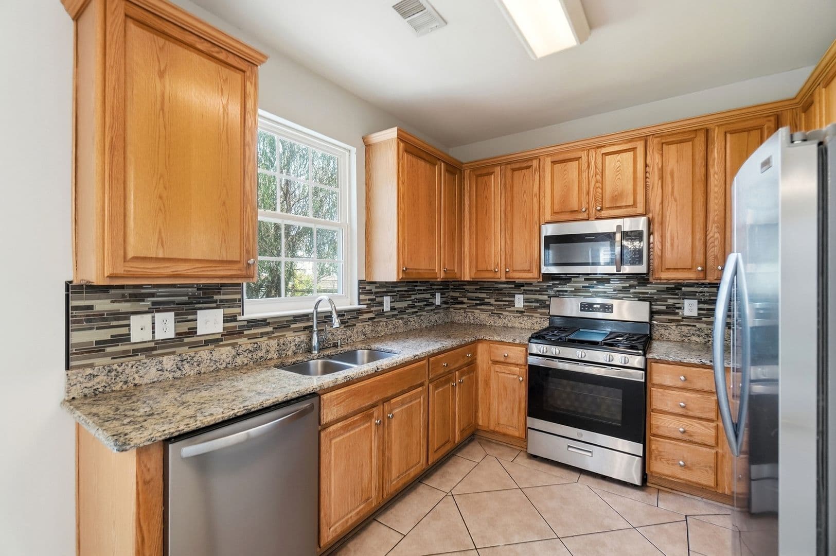 Charlotte House: 14801 Asheton Creek Drive