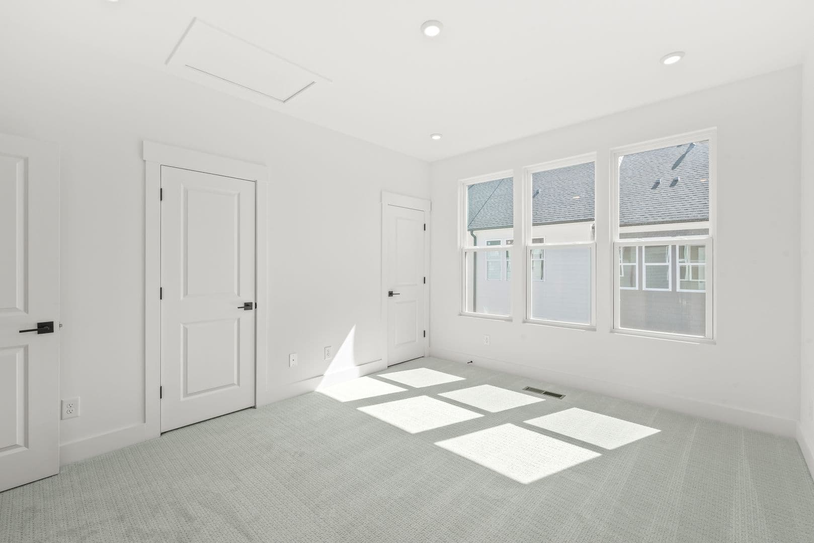 Charlotte Townhome: 425 Blairhill Road