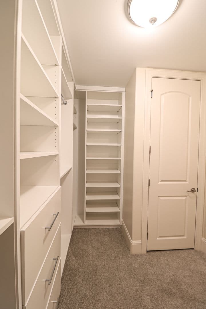 Charlotte Condo: 4625 Piedmont Row #402