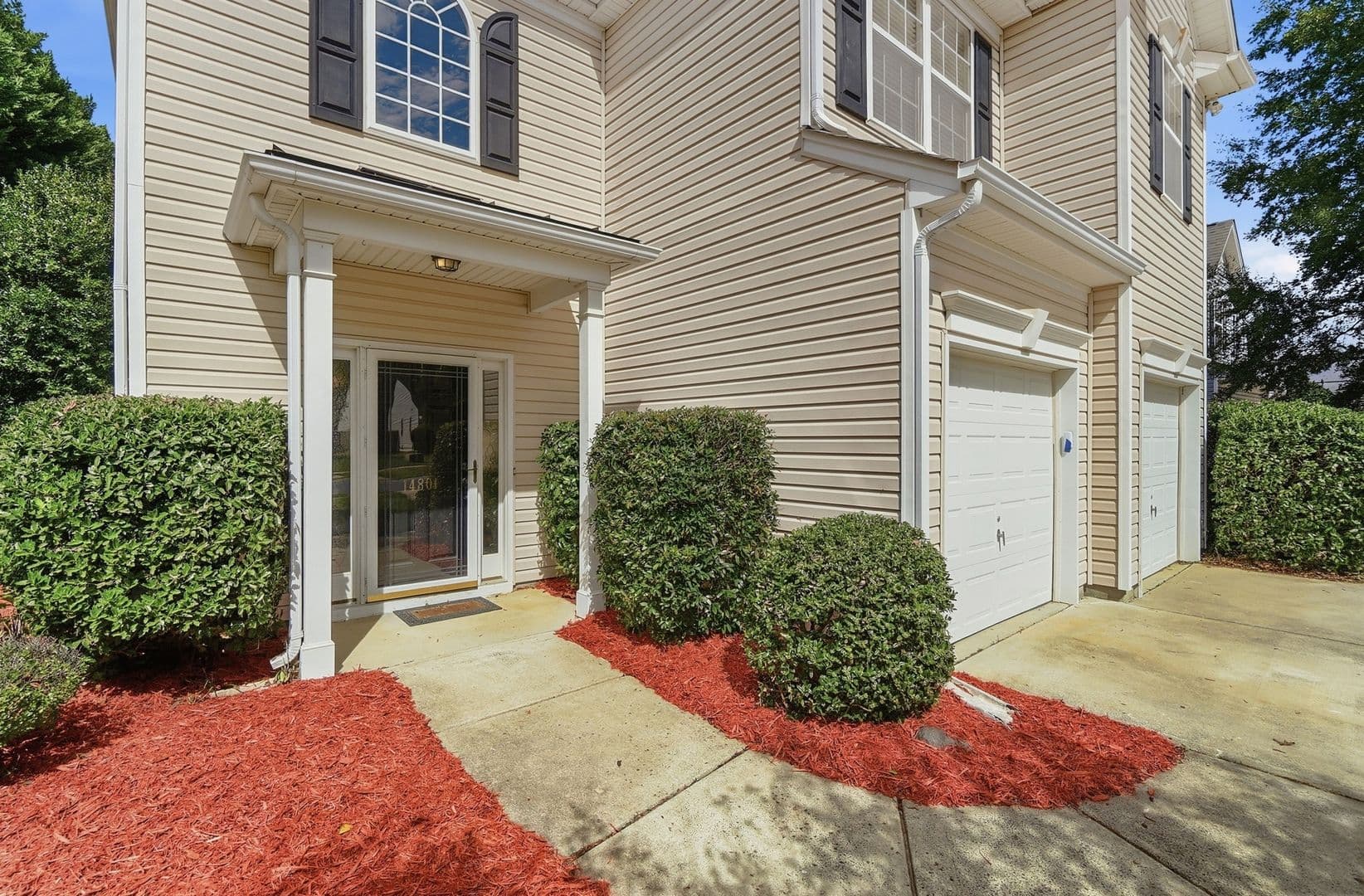 Charlotte House: 14801 Asheton Creek Drive