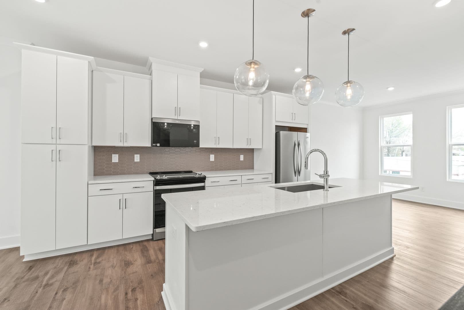 Charlotte Townhome: 425 Blairhill Road