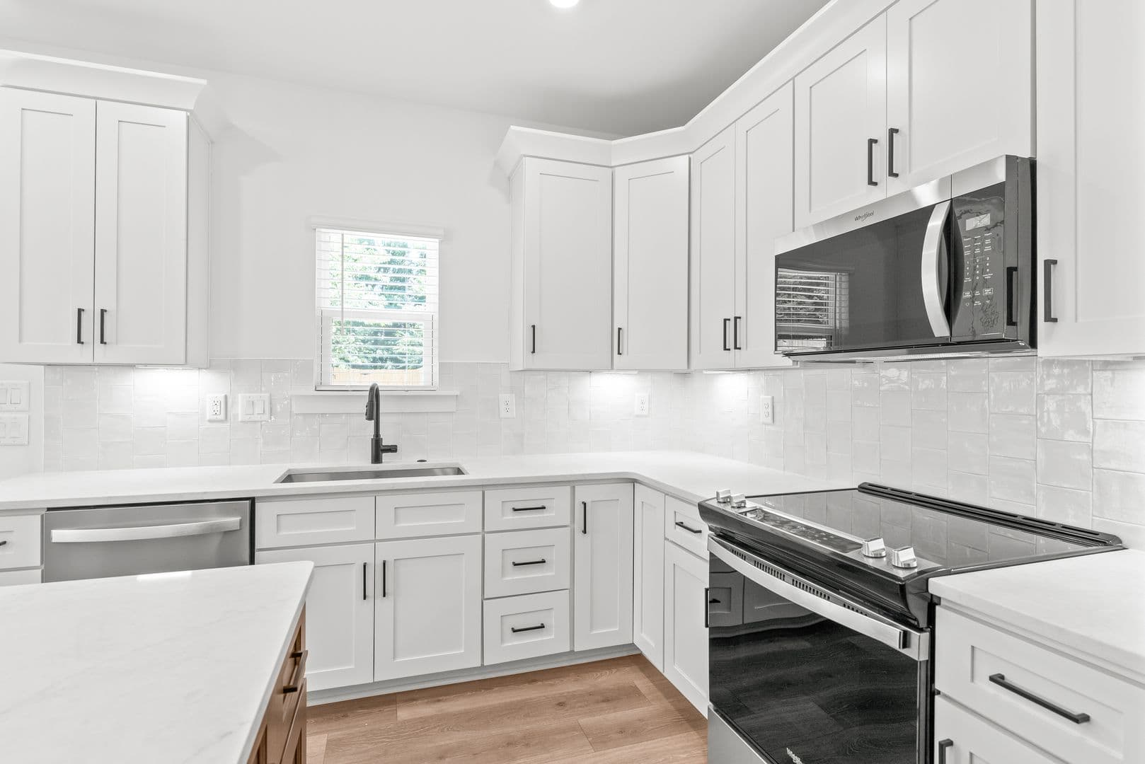 Charlotte Townhome: 2023 Wilson Ave