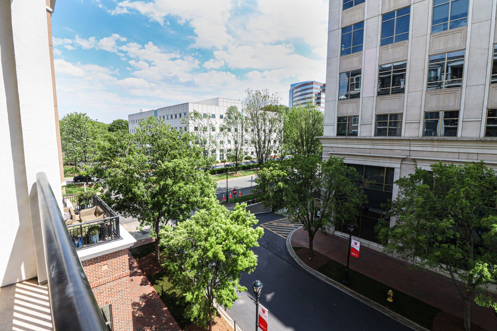 Charlotte Condo: 4625 Piedmont Row #402