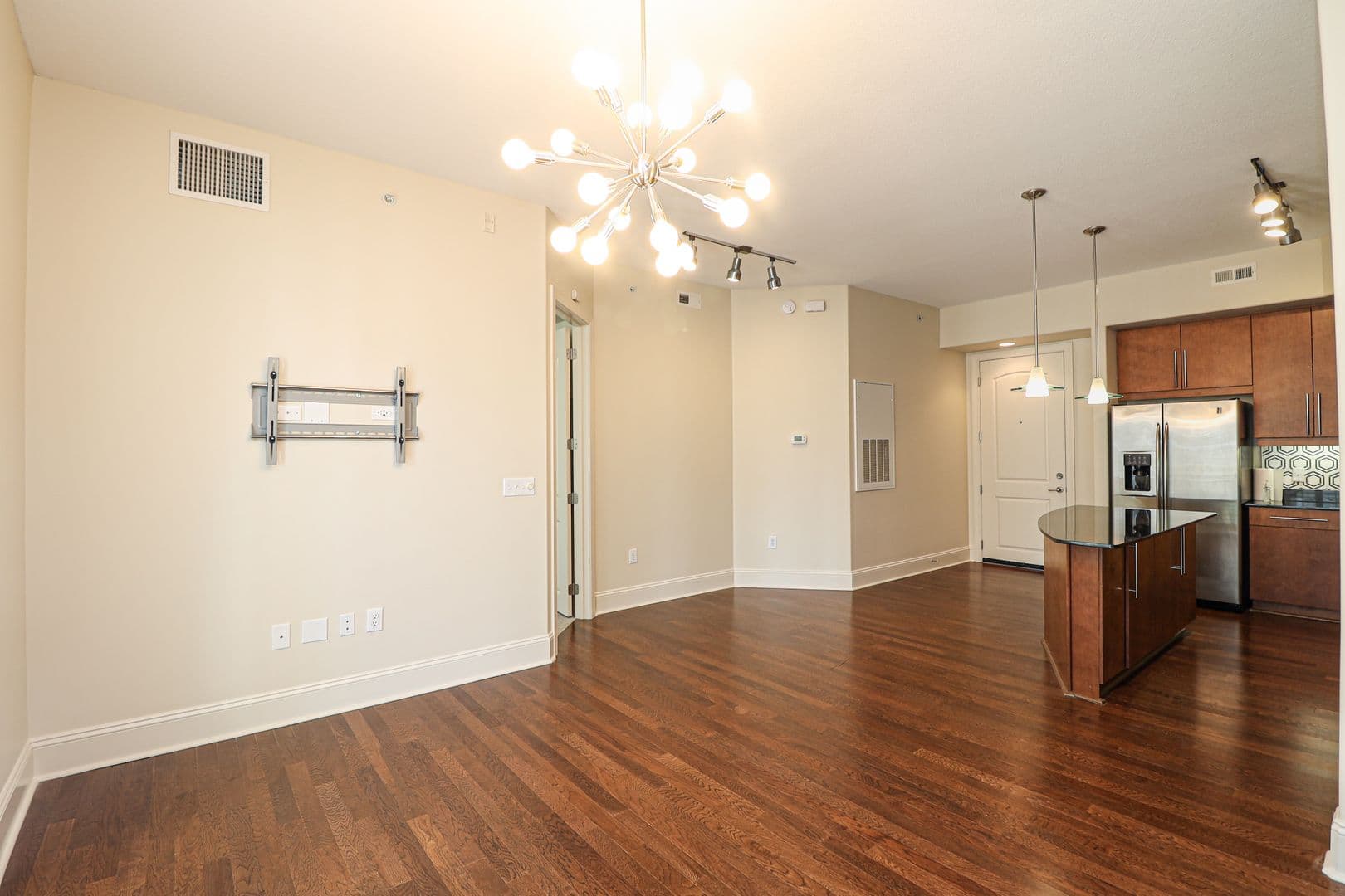 Charlotte Condo: 4625 Piedmont Row #402