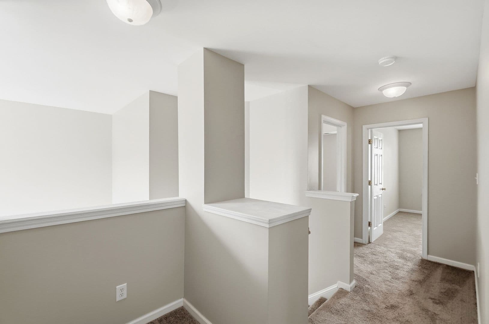 Charlotte House: 14801 Asheton Creek Drive