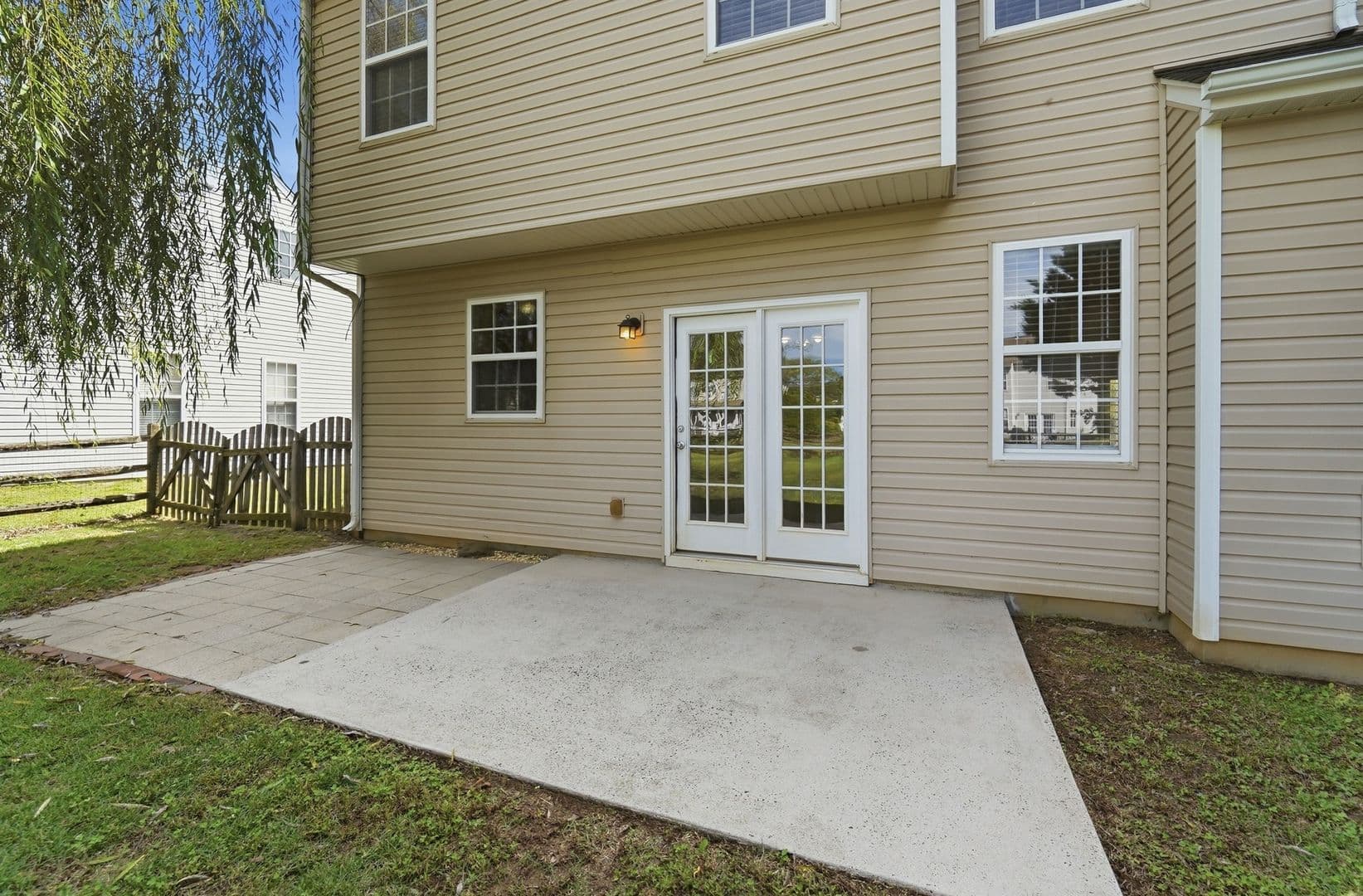 Charlotte House: 14801 Asheton Creek Drive