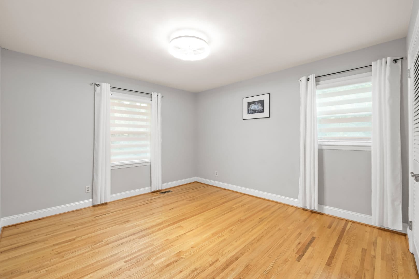 Charlotte House: 2600 E Providence Drive
