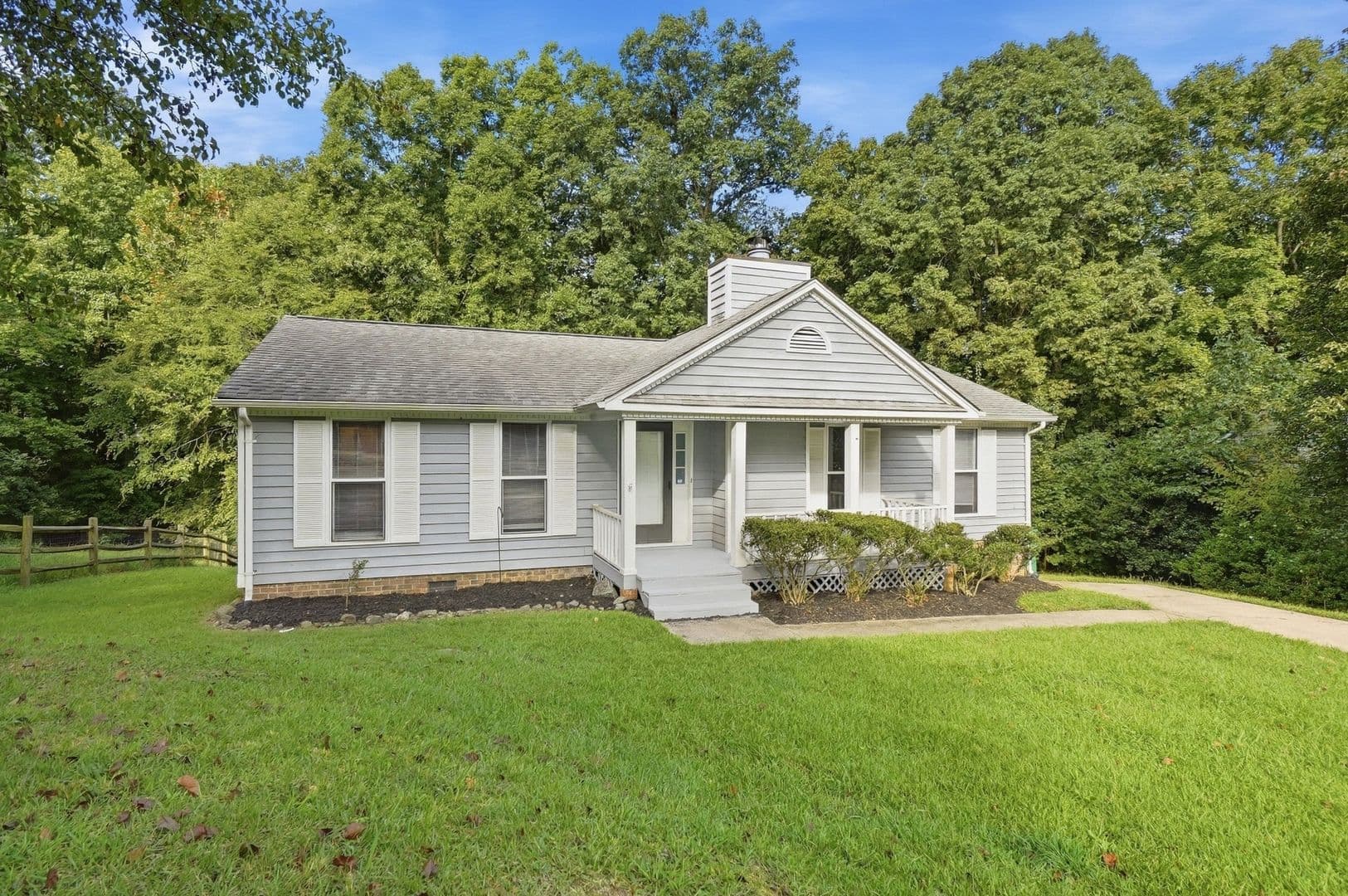 Charlotte House: 2939 Gray Feather Drive
