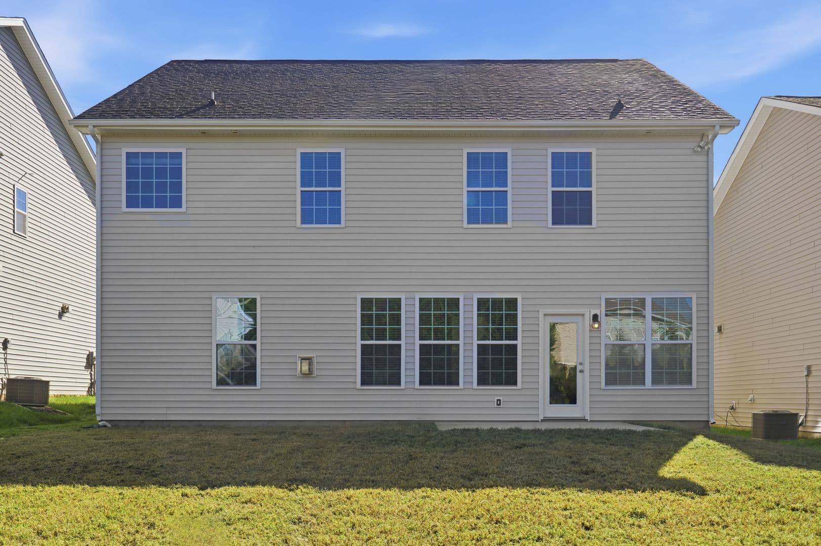 Charlotte House: 7308 Hamilton Bridge Road