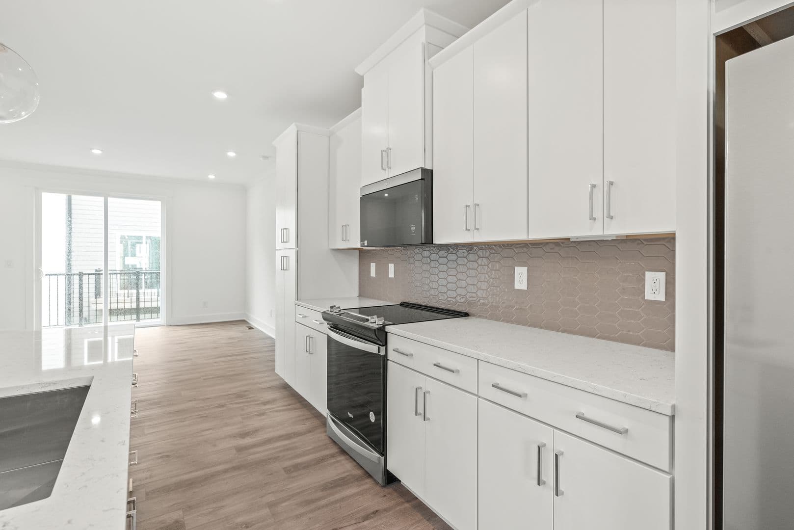 Charlotte Townhome: 425 Blairhill Road