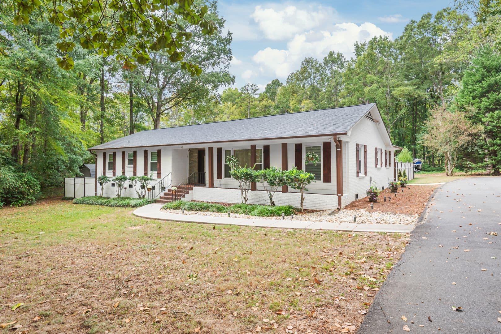 Charlotte House: 2600 E Providence Drive