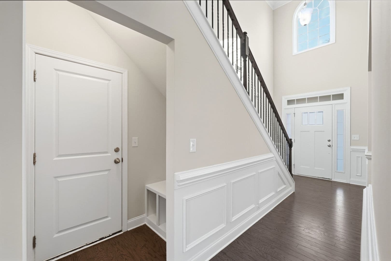 Charlotte House: 7308 Hamilton Bridge Road