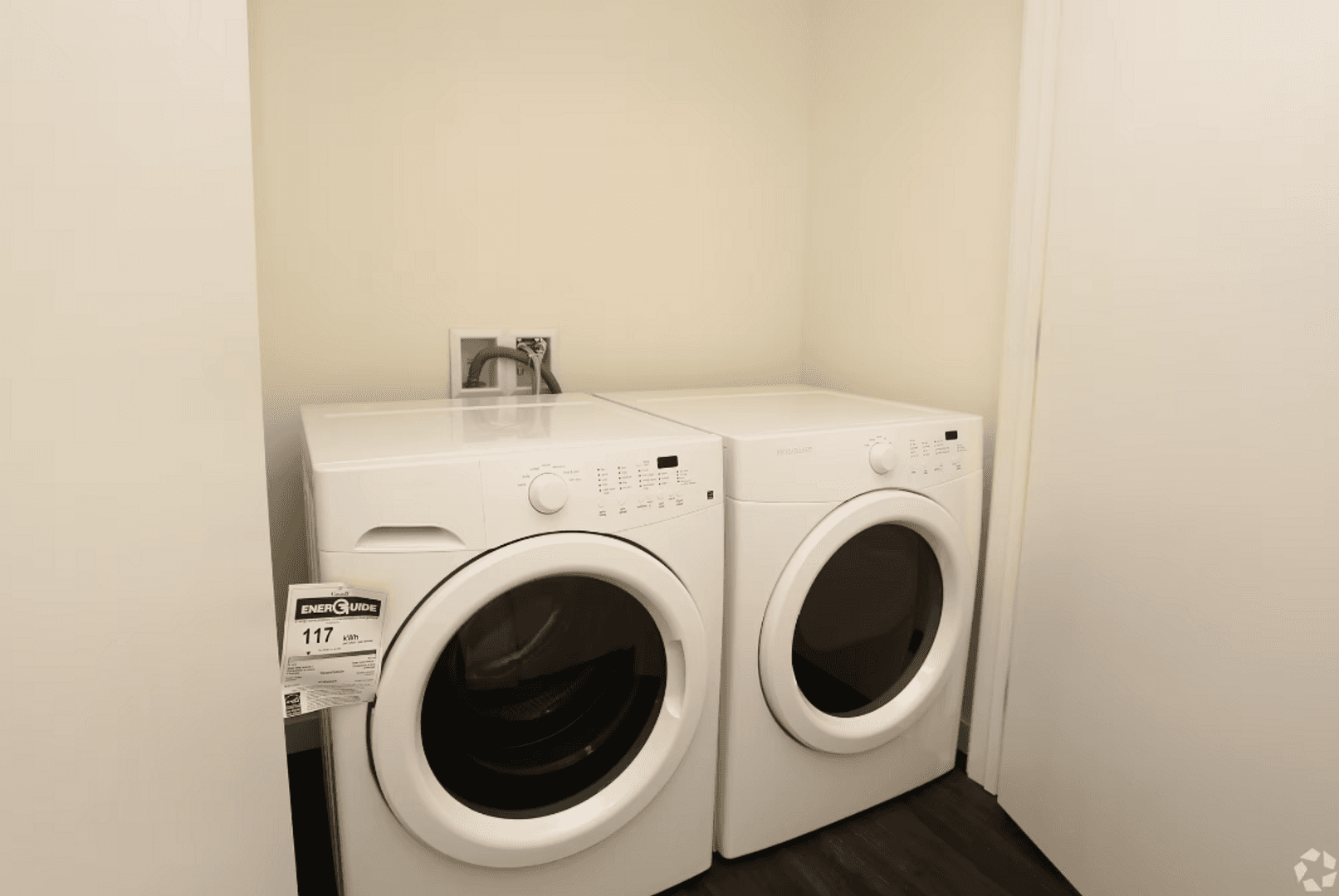 Green Bay Apartment: 115 E. Walnut Street