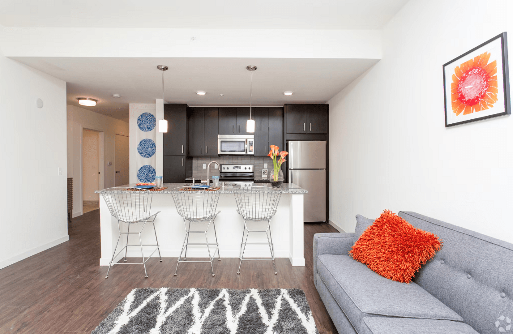 Green Bay Apartment: 115 E. Walnut Street