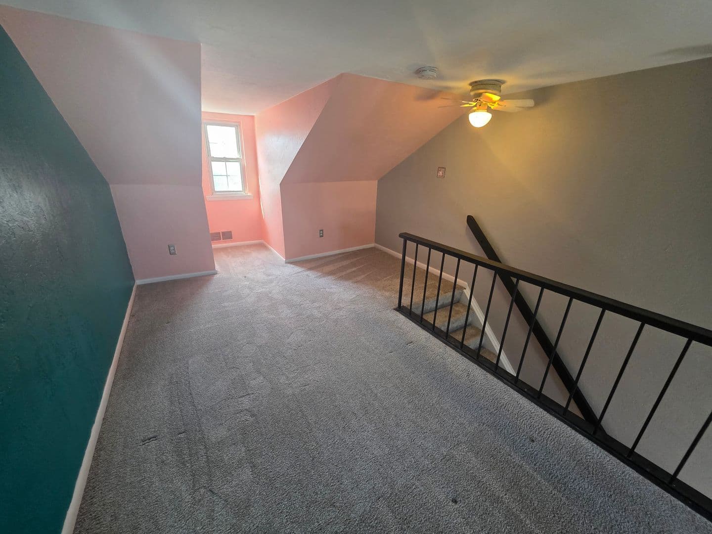Pittsburgh House: 18 S 13th Street