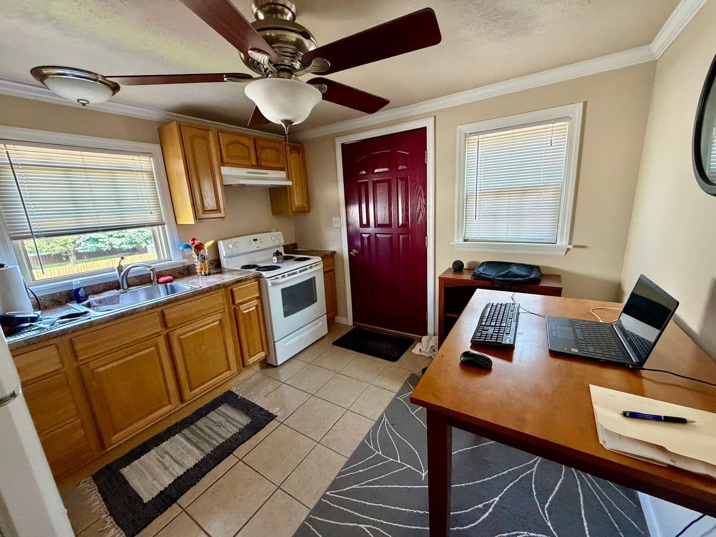 Pittsburgh Apartment: 7408 Yale Avenue