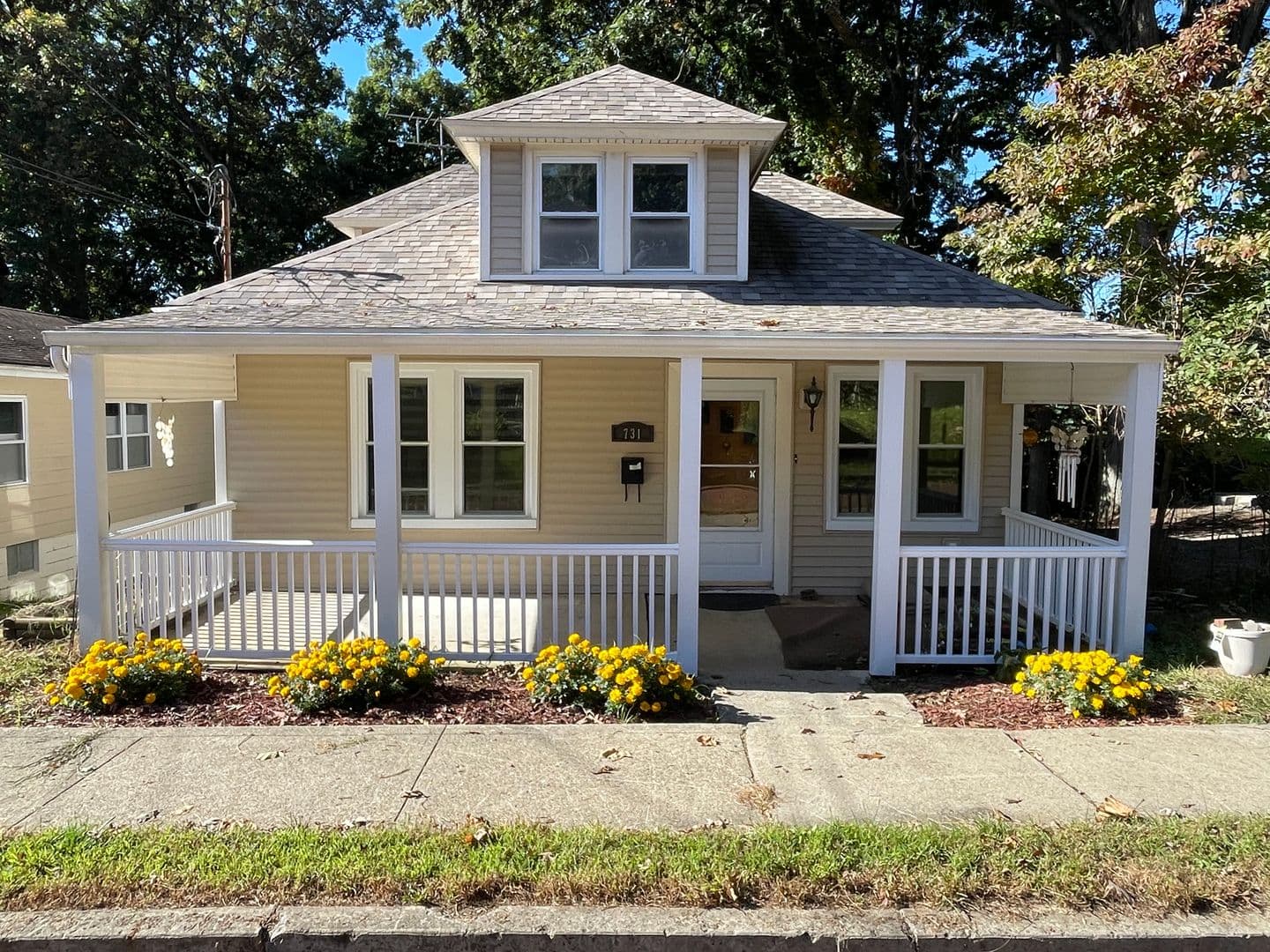 Pittsburgh House: 731 Ravenswood Avenue