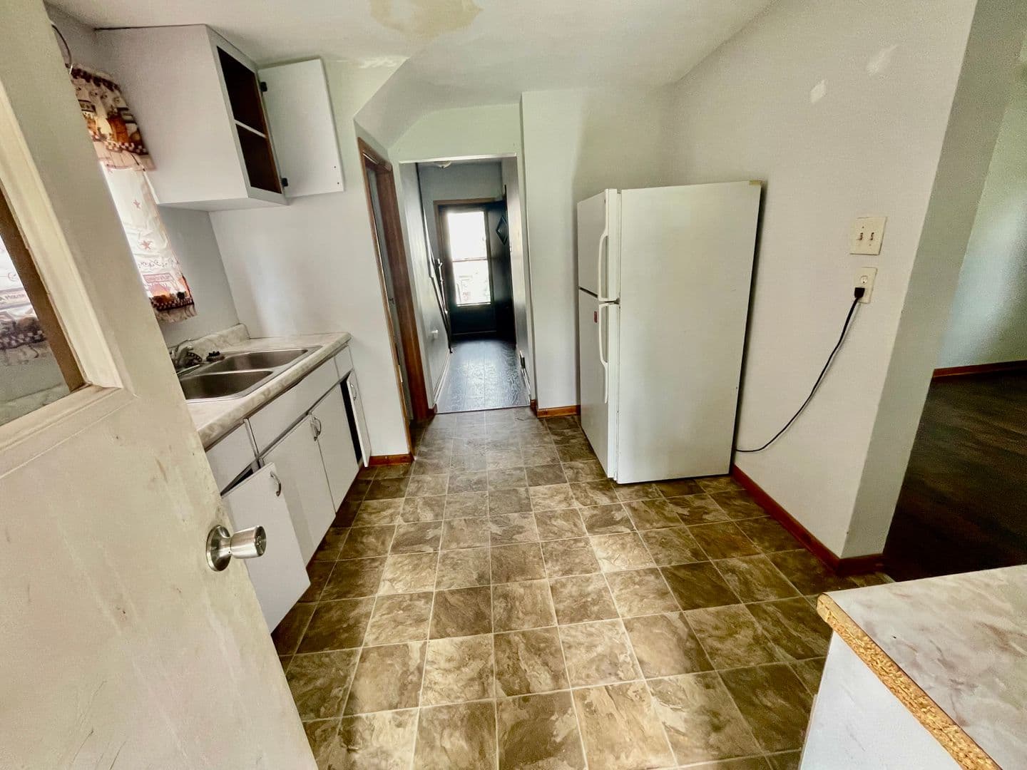 Coraopolis House: 746 Sixth Avenue