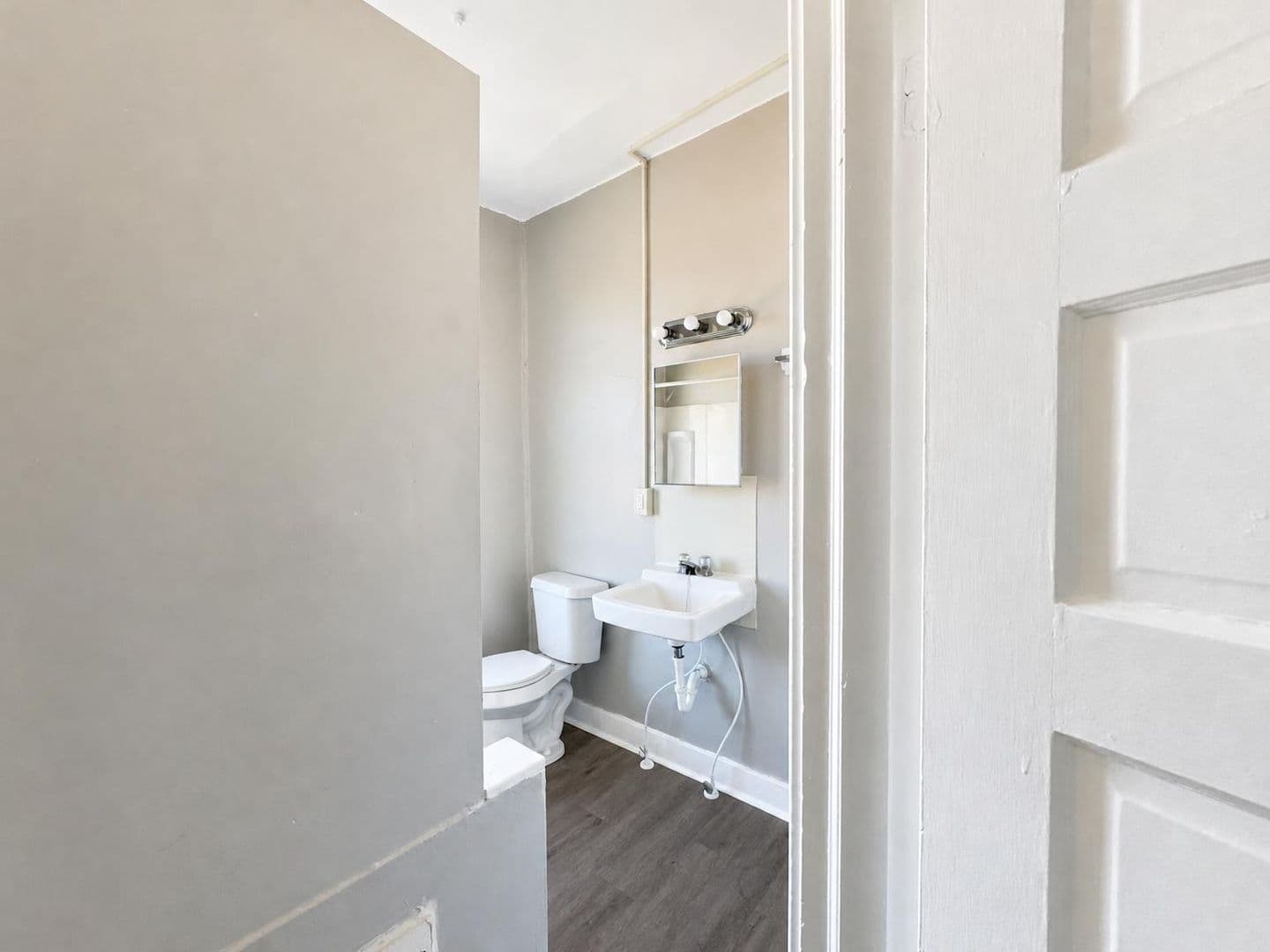 Homestead Apartment: 810 Amity Street