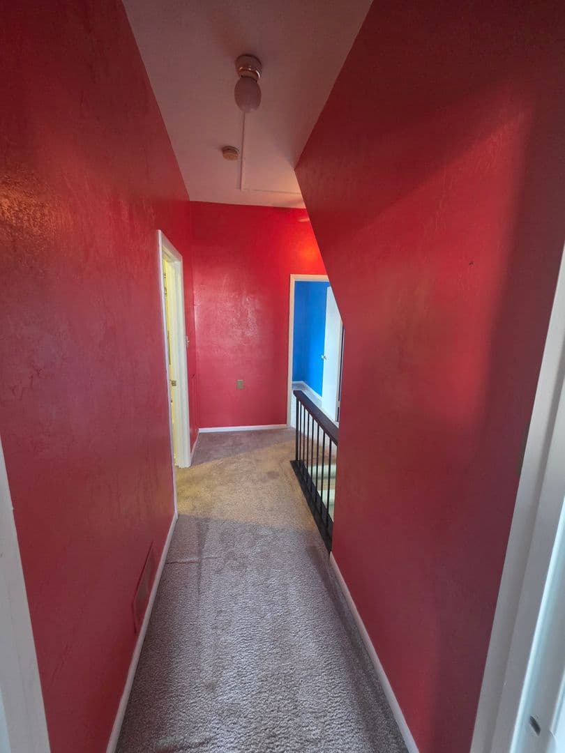Pittsburgh House: 18 S 13th Street