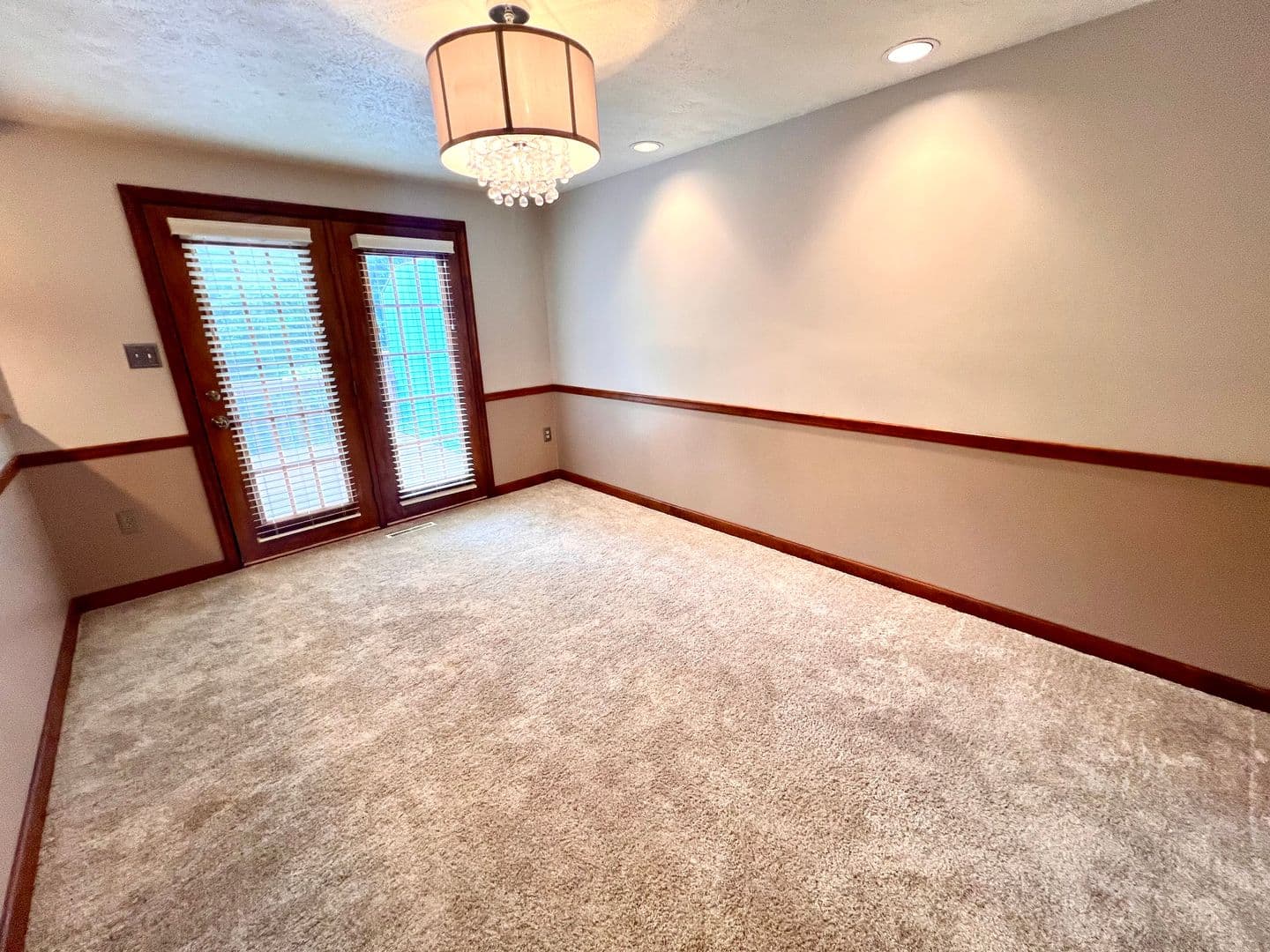 Moon Twp House: 1256 Queens Drive