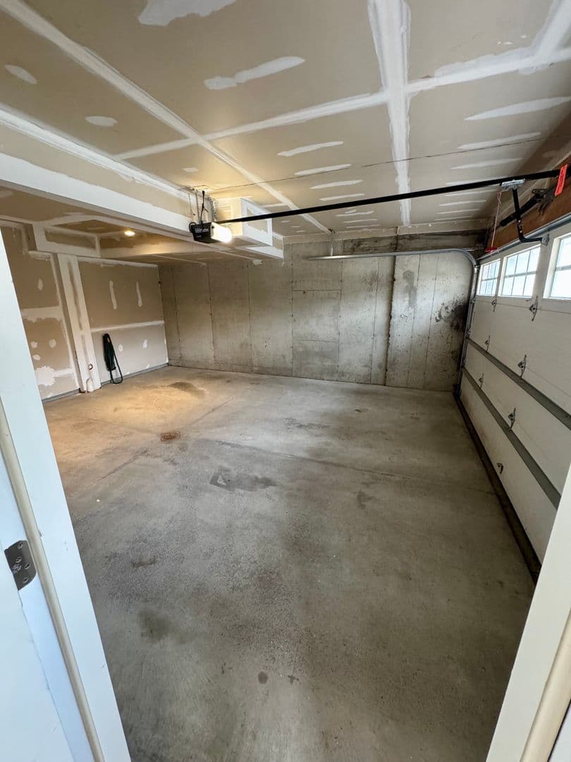 Wexford House: 307 Marshall Heights Drive